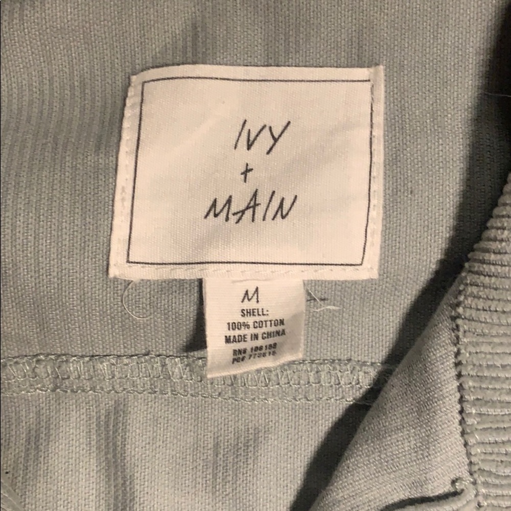 button up jacket - Picture 2 of 2